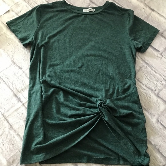 Green Tee Twist Knot, Casual, Christmas, Football,  St. Paddy Sz S & M - Picture 2 of 6